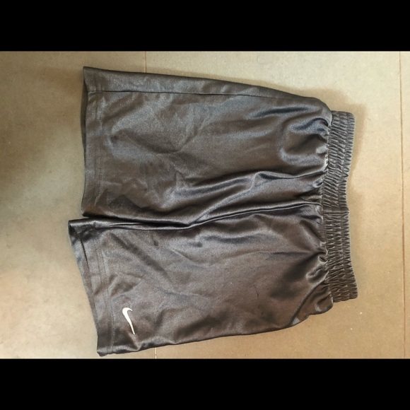 2 size 2T boys shorts - Picture 5 of 6